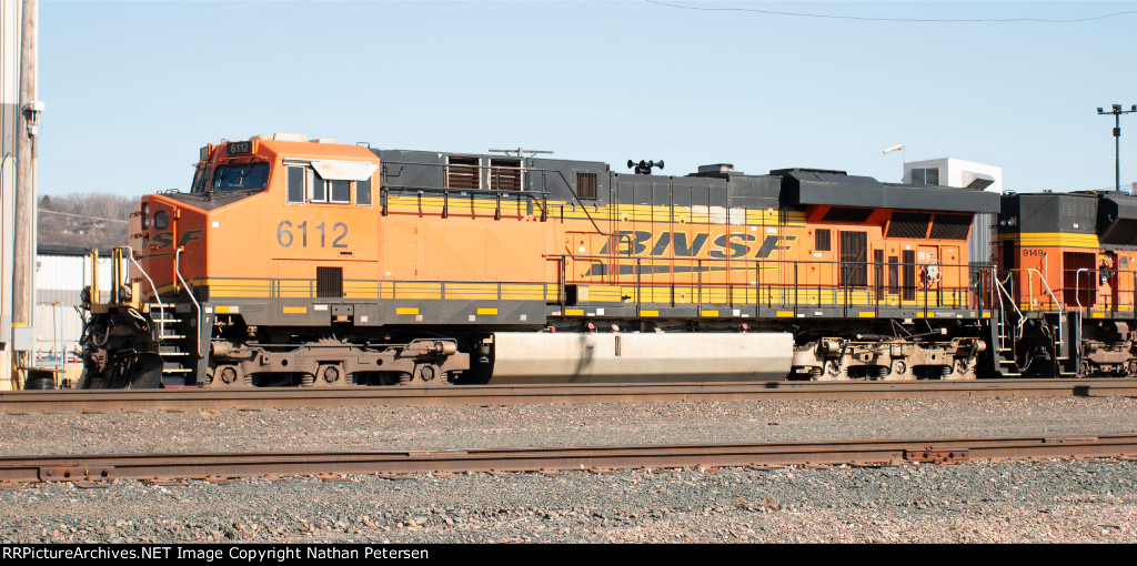 BNSF 6112